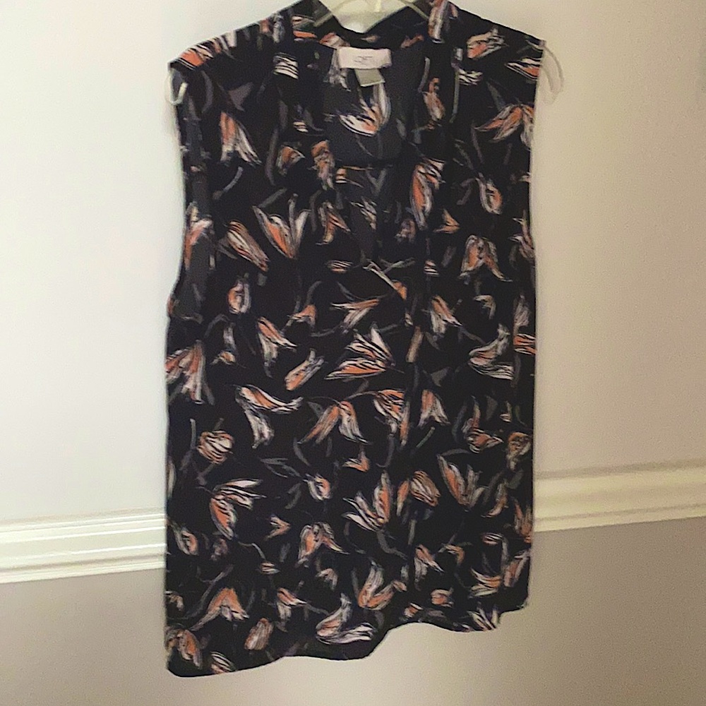 Small blouse. Loft.